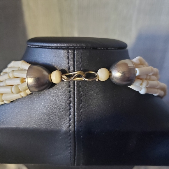 Multi-strand 'Carved Bone' Skeleton Bones Necklace - Picture 6 of 9